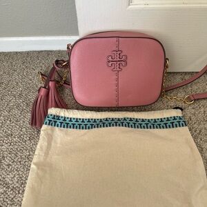 Tory Burch magnolia Pink McGraw Crossbody Bag with dust bag